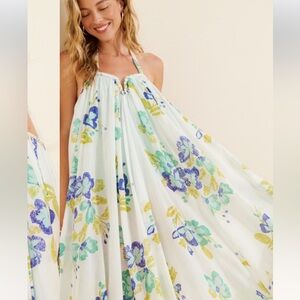 Free People Flora Fabuloso Maxi Dress
YY4